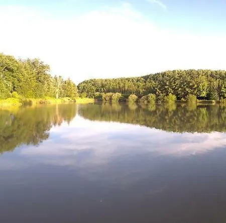 Etang Kemp Chapeau